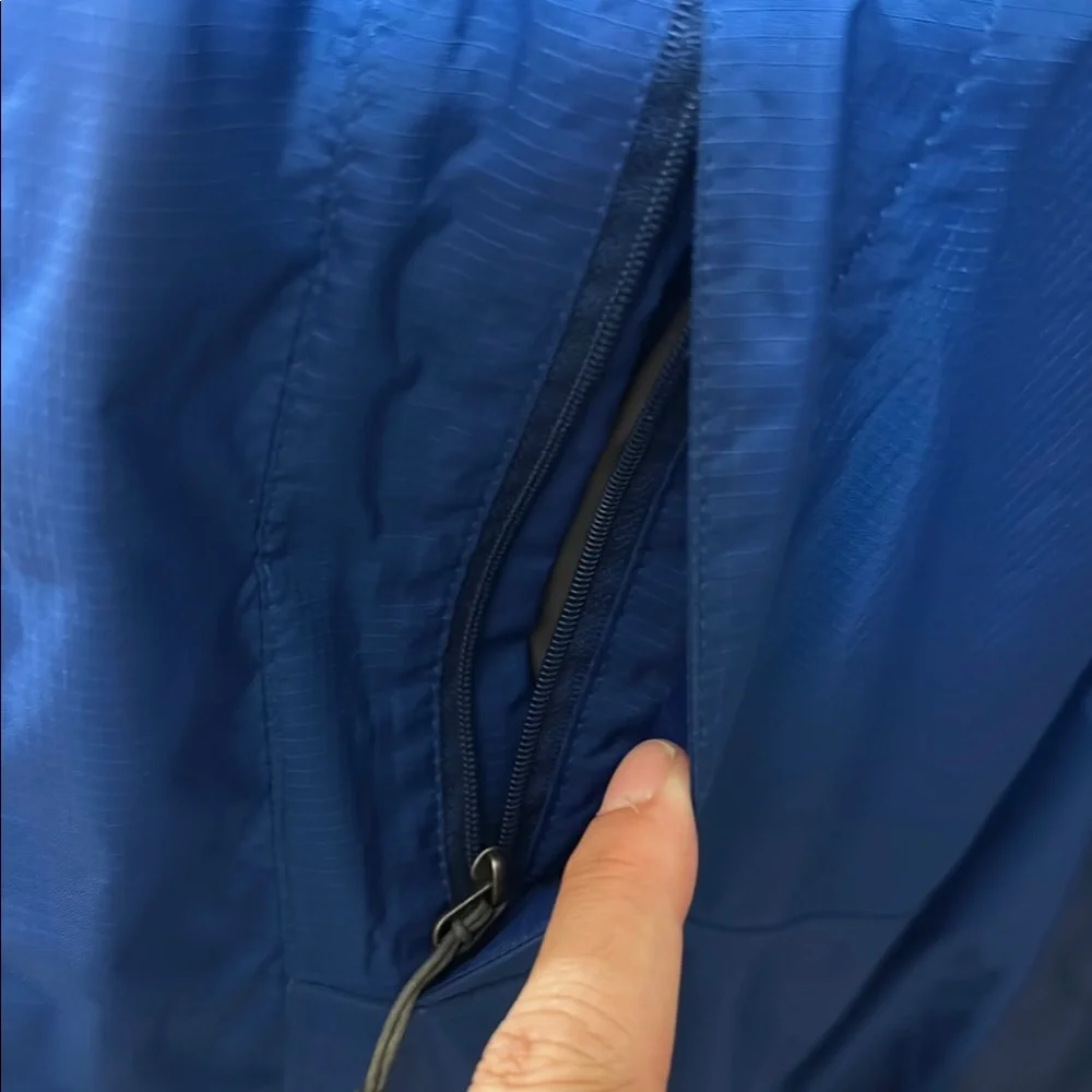 Eddie‎ Bauer Weather Edge Blue Men's Raincoat